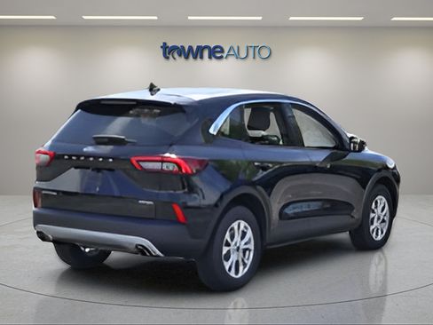 Used 2023 Ford Escape Active AWD/4WD image 5