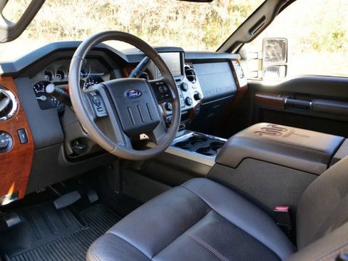 Used 2016 Ford F450 King Ranch w/ King Ranch w/Chrome Package image 2