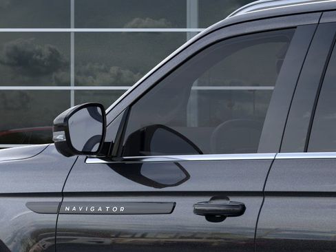 New 2026 Lincoln Navigator L Black Label image 20