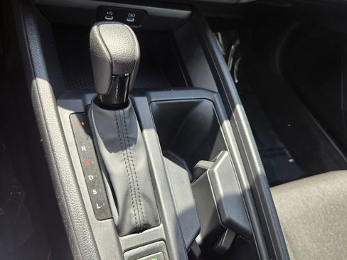 Used 2025 Honda Accord SE image 19