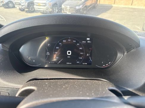 Used 2025 RAM ProMaster 2500 w/ U-Haul Equipment Group FWD image 9