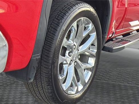 Used 2019 GMC Sierra 1500 SLT w/ SLT Premium Package image 13