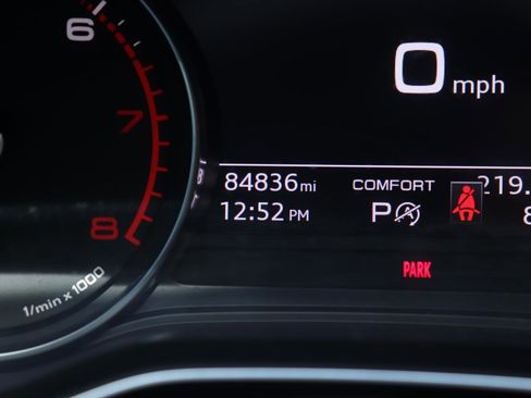 Used 2020 Audi A4 2.0T Premium w/ Convenience Package image 29