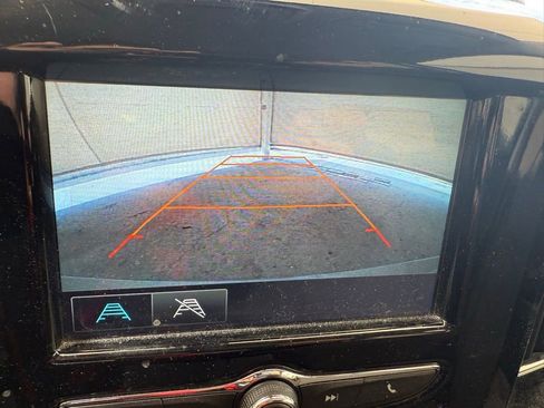 Used 2018 Chevrolet Traverse LS image 27