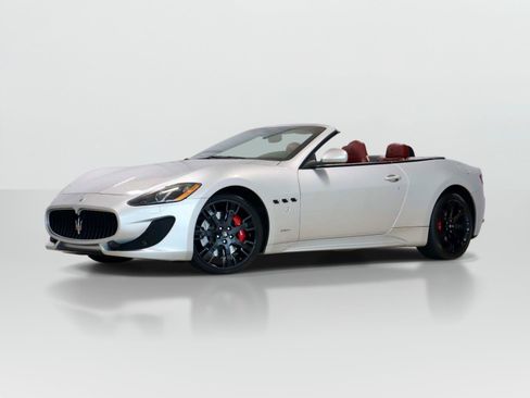 Used 2016 Maserati GranTurismo Sport RWD image 1