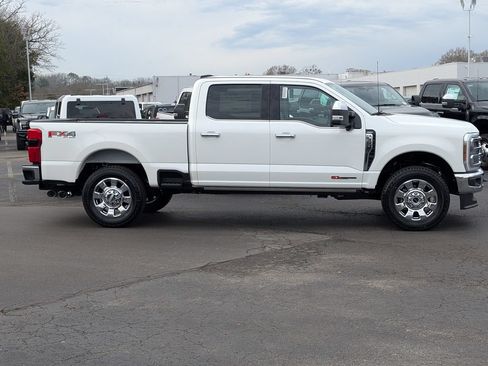 New 2026 Ford F350 Lariat w/ Lariat Ultimate Package AWD/4WD image 3