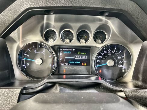 Used 2015 Ford F250 Lariat w/ Lariat Ultimate Package AWD/4WD image 13