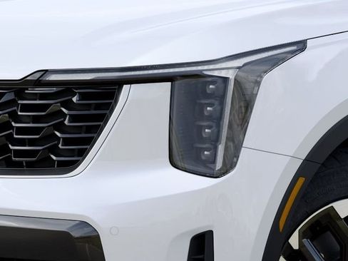 New 2026 Kia Sorento S w/ S Panoramic Sunroof Package FWD image 10
