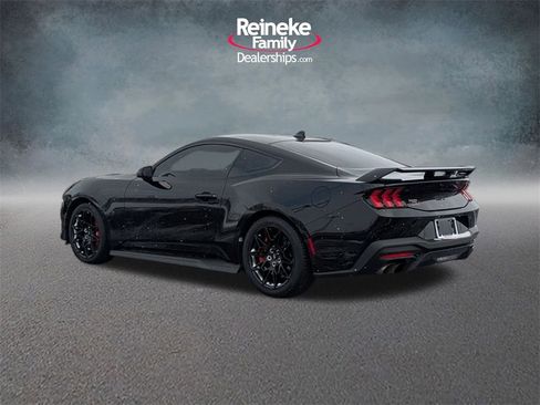 Used 2024 Ford Mustang GT Premium w/ GT Performance Package image 8