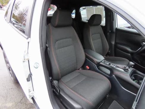 Certified 2023 Honda HR-V Sport image 16