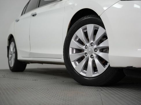 Used 2014 Honda Accord EX-L image 19