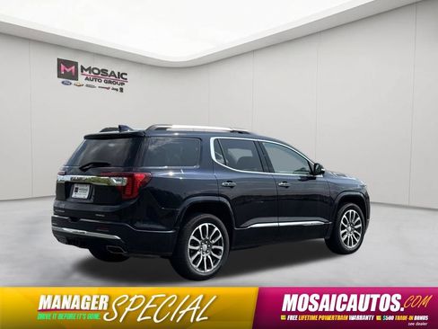 Used 2022 GMC Acadia Denali w/ GMC Pro Grade Package AWD/4WD image 7