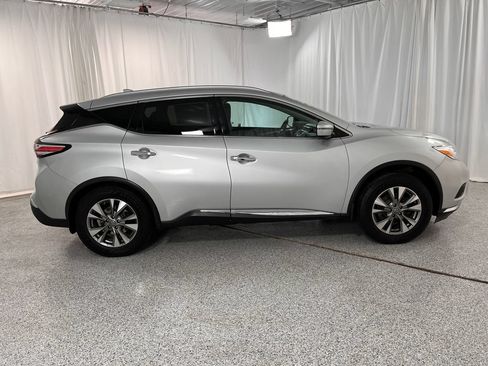 Used 2017 Nissan Rogue SL w/ SL Premium Package AWD/4WD image 10