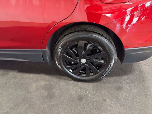 Certified 2022 Chevrolet Equinox Premier w/ LPO, Floor Liner Package AWD/4WD image 37