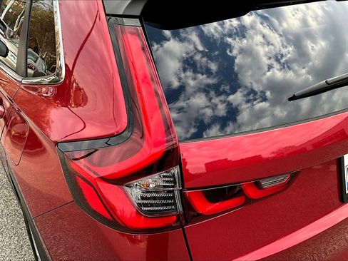 Used 2023 Honda CR-V EX image 32