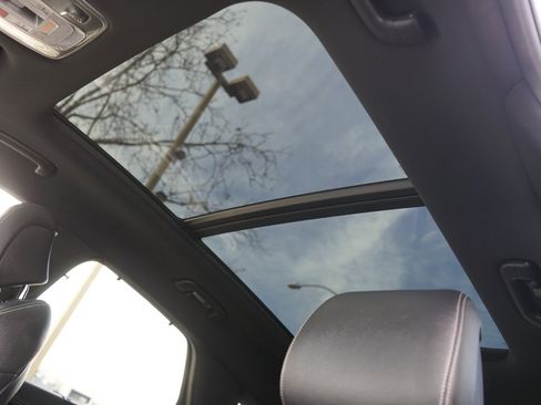 Used 2023 Genesis GV70 2.5T w/ Sport Prestige Package image 27