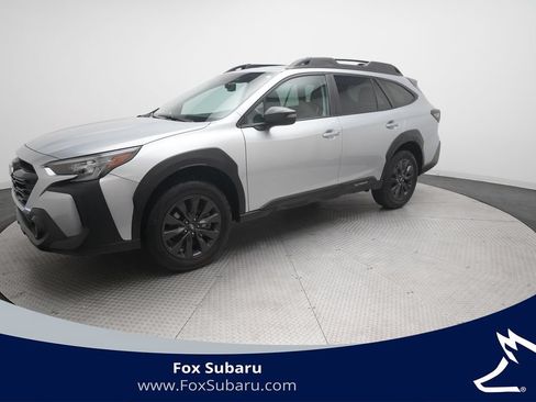 Used 2025 Subaru Outback Onyx Edition AWD/4WD image 1