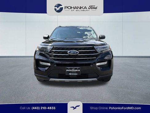 Certified 2020 Ford Explorer XLT w/ Equipment Group 202A AWD/4WD image 3