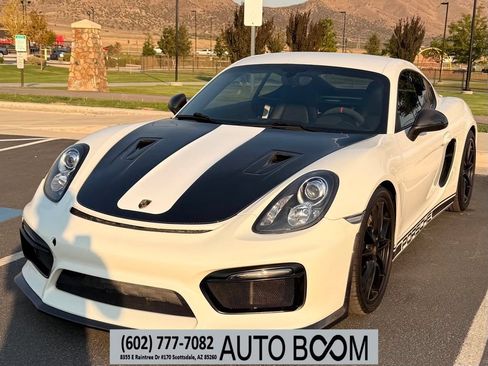 Used 2016 Porsche Cayman RWD image 1