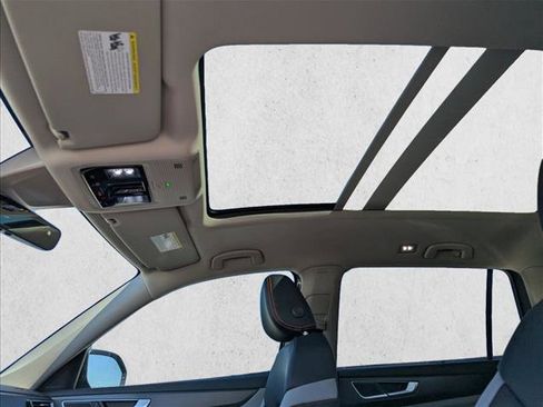 New 2026 Volkswagen Atlas Peak Edition AWD/4WD image 21