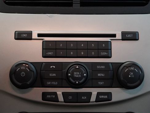 Used 2011 Ford Focus SE FWD image 20