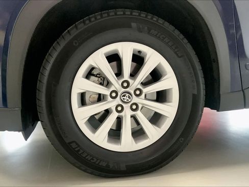 Used 2025 Toyota Grand Highlander AWD image 7