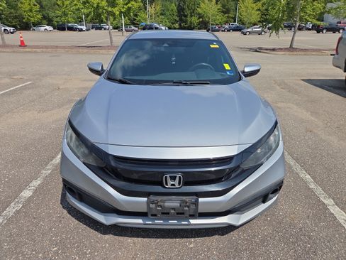 Used 2019 Honda Civic Sport image 8