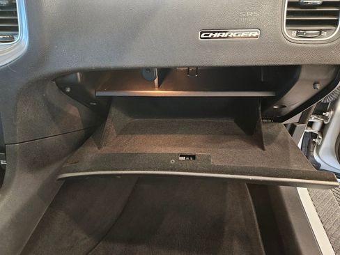 Used 2023 Dodge Charger SXT image 31