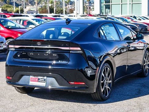 New 2026 Toyota Prius XSE FWD image 6