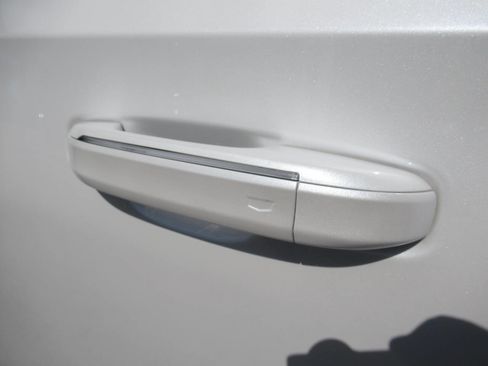 Used 2024 Cadillac Escalade Sport Platinum w/ LPO, Floor Liner Package image 31