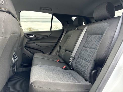 Certified 2024 Chevrolet Equinox LT FWD image 23