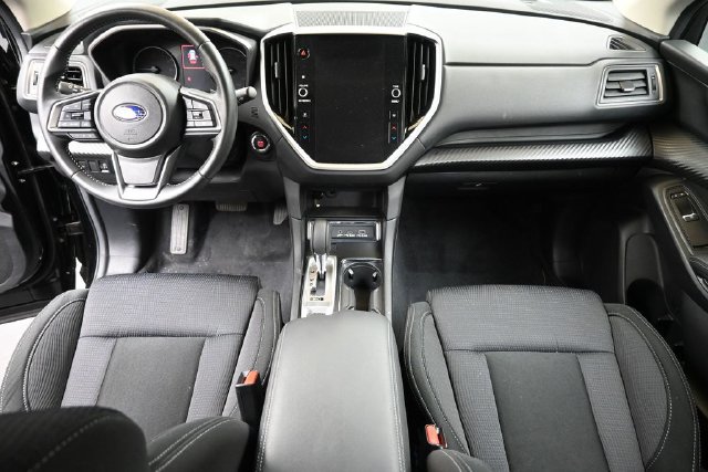 Used 2025 Subaru Ascent Premium AWD/4WD image 18