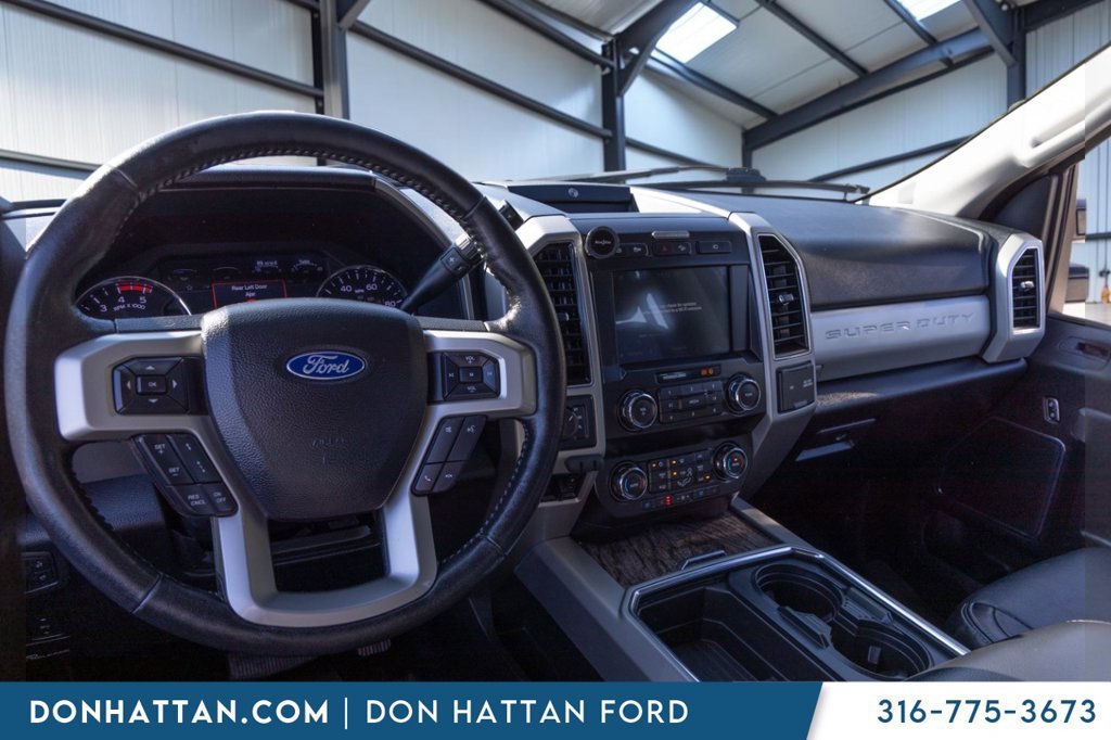 Used 2019 Ford F350 Lariat w/ Lariat Ultimate Package AWD/4WD image 16