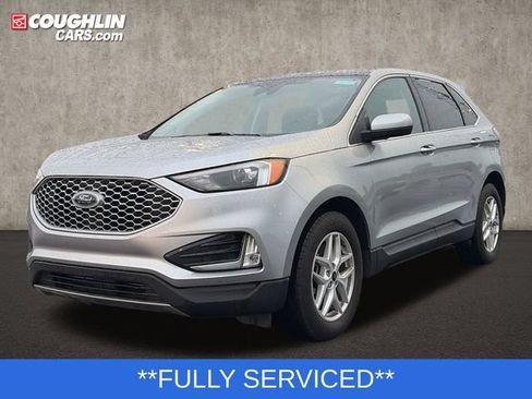 Used 2023 Ford Edge SEL w/ Convenience Package AWD/4WD image 4