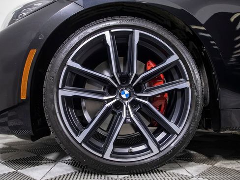 Used 2022 BMW M440i Convertible RWD image 39