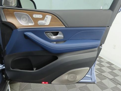 New 2026 Mercedes-Benz GLS 63 AMG 4MATIC image 26