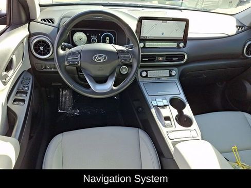 Used 2023 Hyundai Kona Limited image 17