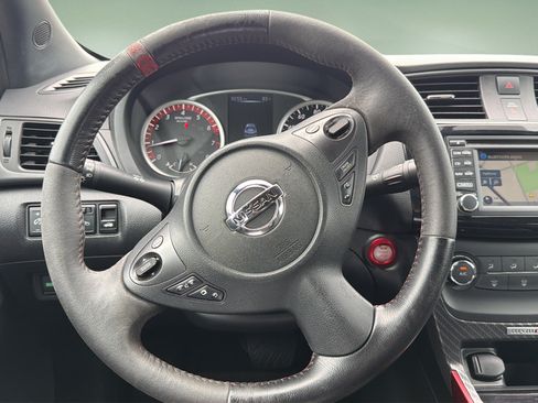 Certified 2017 Nissan Sentra NISMO w/ NISMO Premium Package FWD image 9