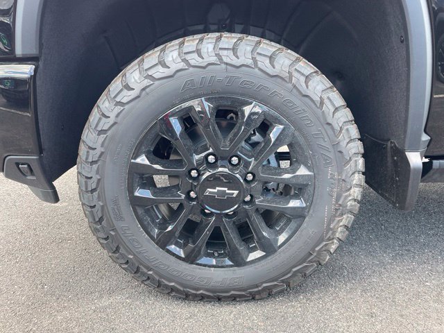 New 2026 Chevrolet Silverado 2500 High Country w/ High Country Premium Package AWD/4WD image 8