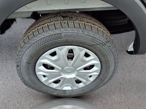 New 2025 Ford Transit 150 Low Roof image 31