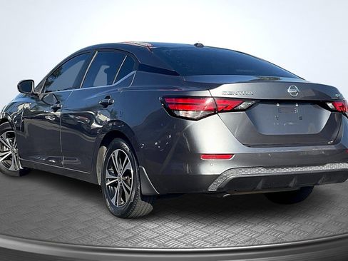 Used 2020 Nissan Sentra SV image 2