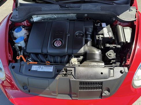 Used 2012 Volkswagen Beetle 2.5 FWD image 14