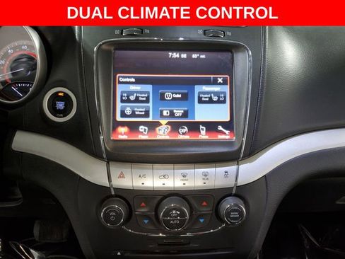 Used 2018 Dodge Journey GT image 21