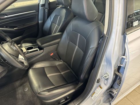 Certified 2024 Nissan Altima 2.5 SR FWD image 26