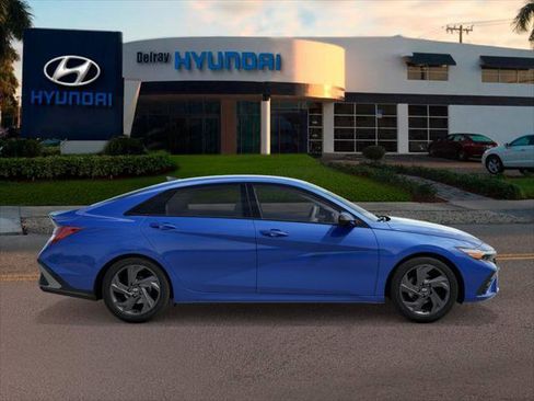 New 2026 Hyundai Elantra Sport FWD image 7