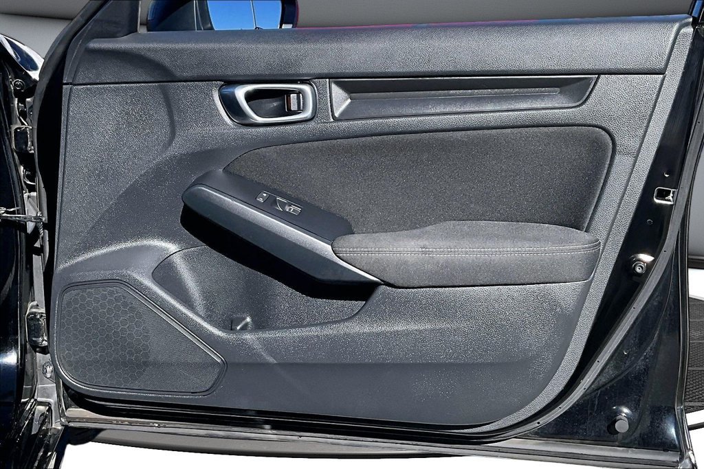 Used 2023 Honda Civic Sport image 28