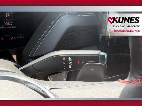 Used 2026 GMC Yukon AT4 Ultimate w/ LPO, Floor Liner Package AWD/4WD image 15