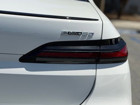 New 2026 BMW i7 eDrive50 w/ M Sport Package RWD image 15