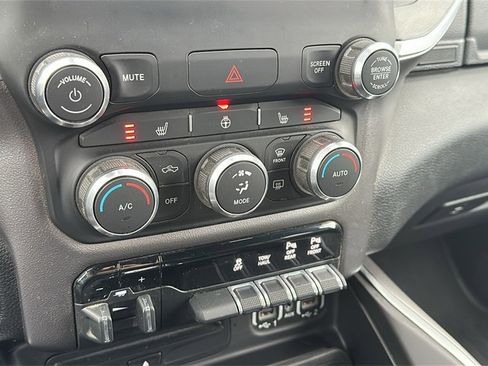 Used 2019 RAM 1500 Big Horn image 23