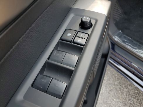 New 2026 Toyota Tundra SR5 image 18